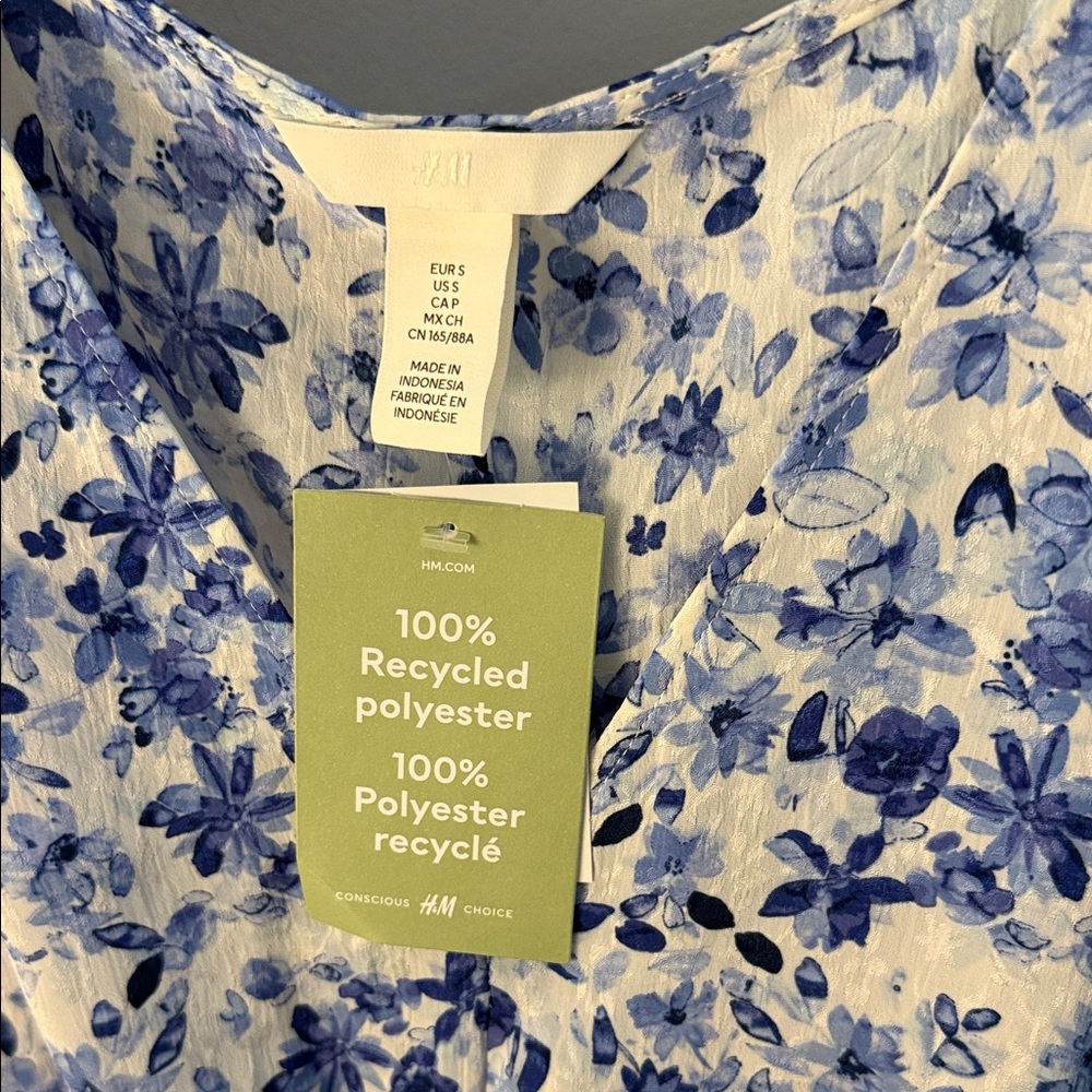 H&M Blue and White Floral Drawstring Blouse - Picture 2 of 5